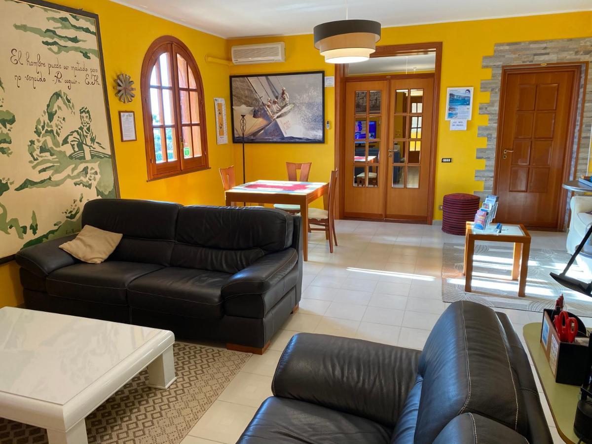 Orlando Vacanze Camere Erice Exteriör bild